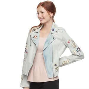 Embroidered Candie’s Jean Jacket